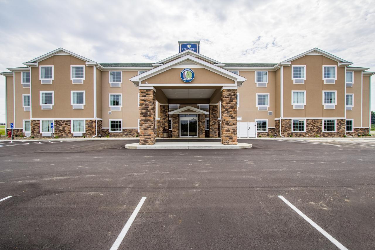 Cobblestone Hotel & Suites - Hutchinson Eksteriør bilde
